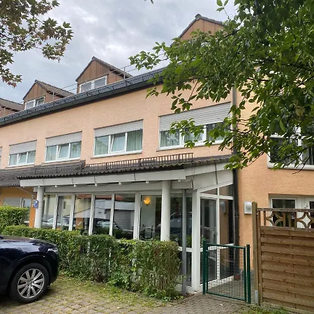 Wasserburg Szálloda 3*