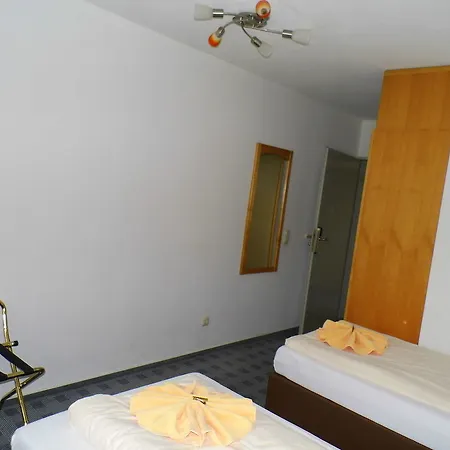 Wasserburg Szálloda 3*